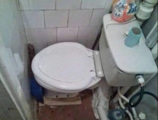 Veja 30 erros de construção bizarros em banheiros (15)